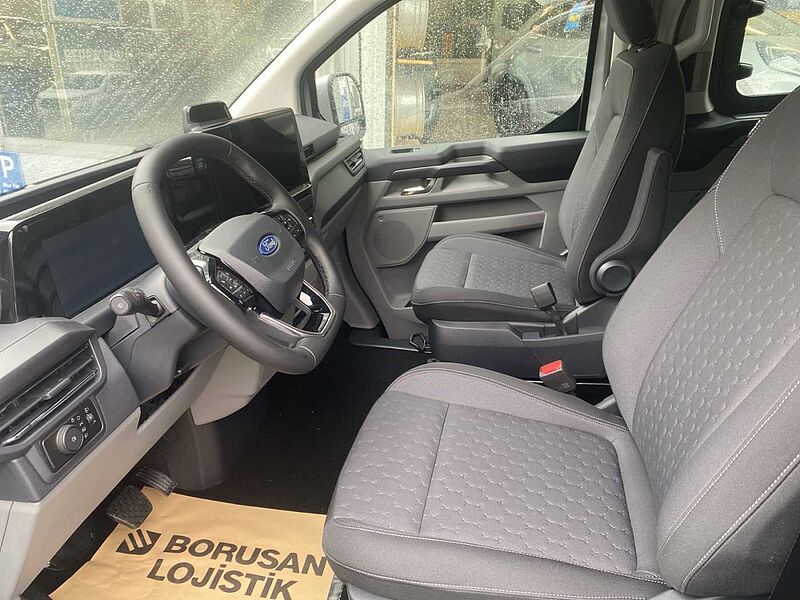 Ford Tourneo Custom Titanium 320 L1 Automatic 125KW