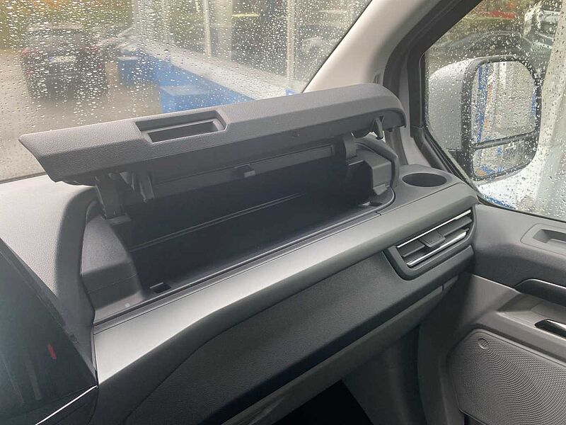 Ford Tourneo Custom Titanium 320 L1 Automatic 125KW