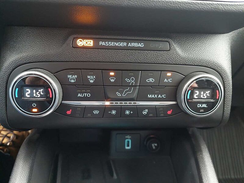 Ford Focus Active Automatic AHK