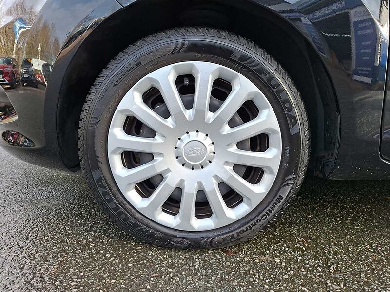 Ford Fiesta Trend 1. Hdn. 33 TKM