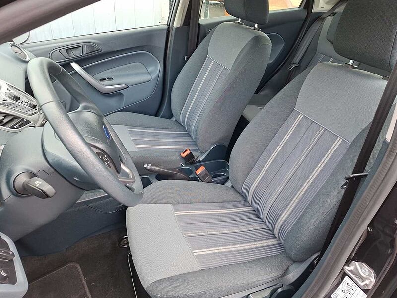 Ford Fiesta Trend 1. Hdn. 33 TKM