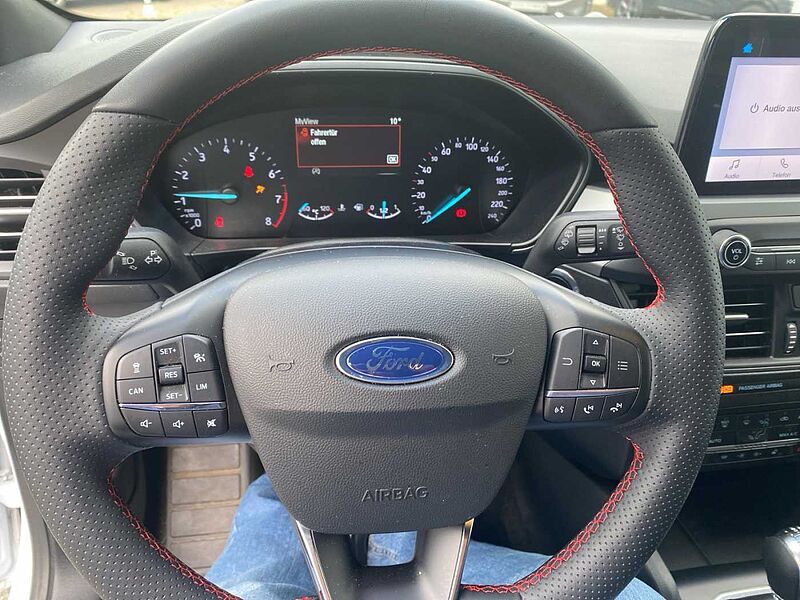 Ford Focus Turnier Hybrid ST-LINE 21 TKM