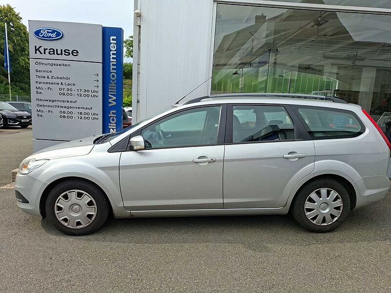Ford Focus 1.6i Turnier AHK