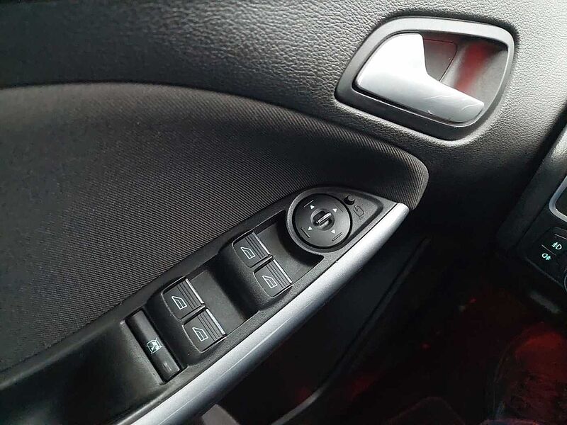 Ford Focus Titanium#AHK#134KW#1.Hand