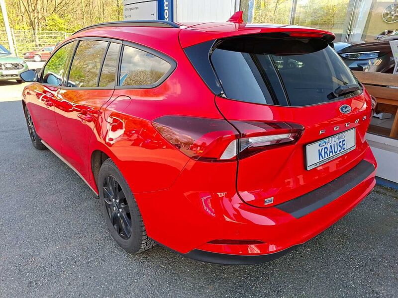 Ford Focus Cool&Connect AHK