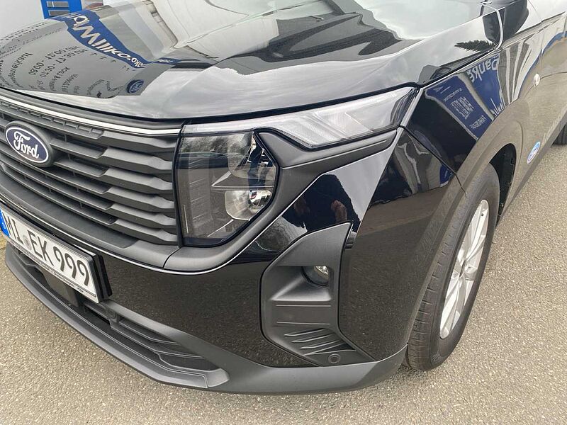 Ford Transit Courier Limited Automatic AHK