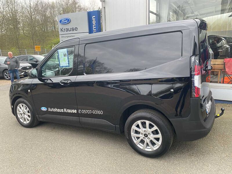 Ford Transit Courier Limited Automatic AHK