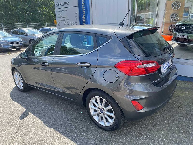 Ford Fiesta Titanium RF-Cam.