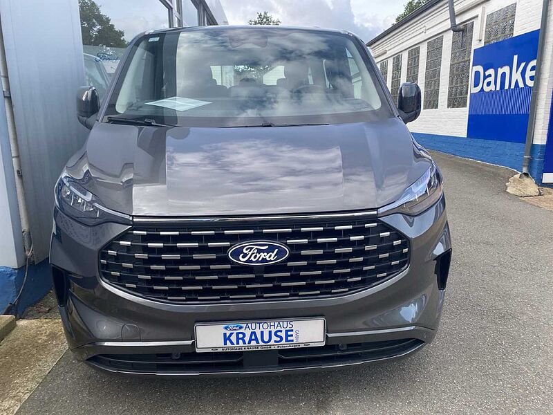 Ford Custom 320 L1 Titanium AHK 2.5 to.