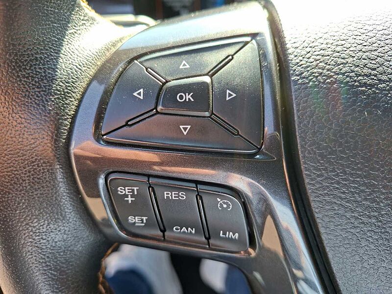 Ford Ranger 3.2 ltr Wildtrak Hartop Schubboden AHK