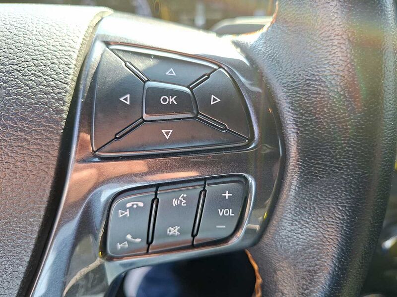 Ford Ranger 3.2 ltr Wildtrak Hartop Schubboden AHK