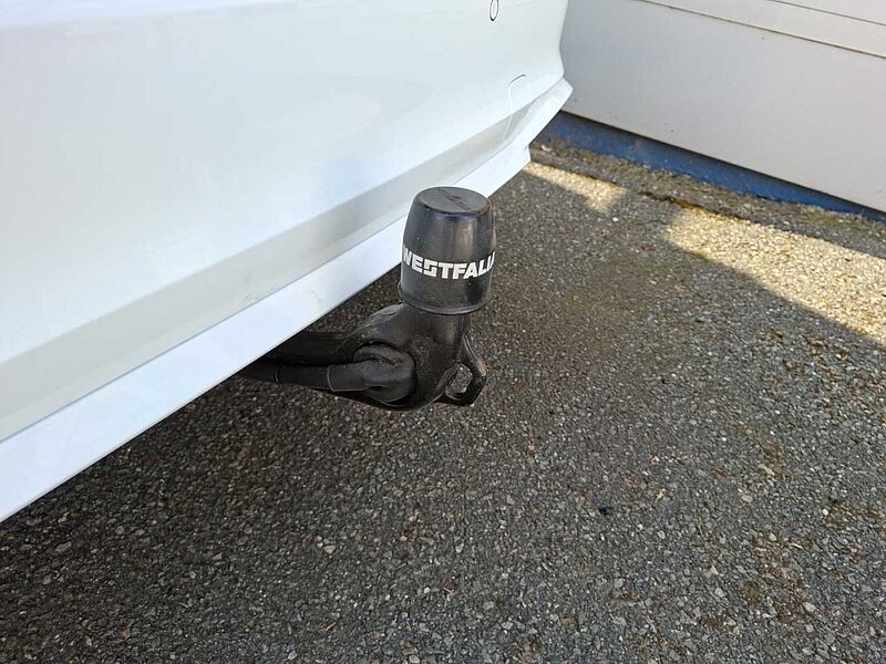 Ford Focus ST X Turnier Automatik Recaro AHK