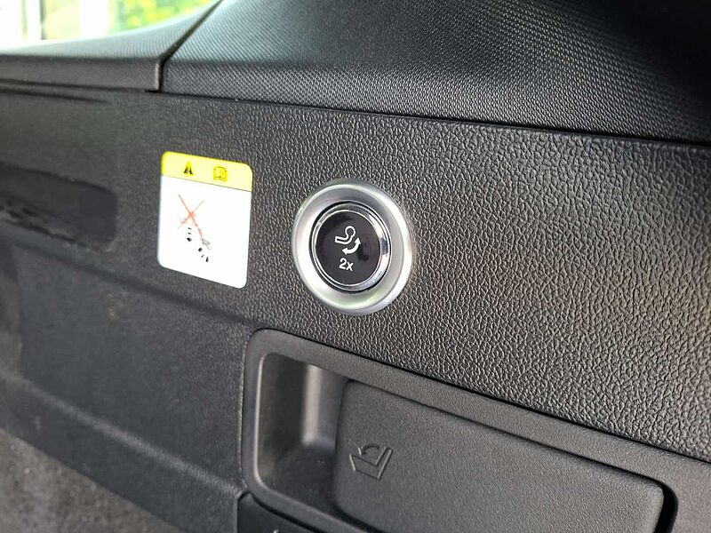 Ford Focus ST X Turnier Automatik Recaro AHK