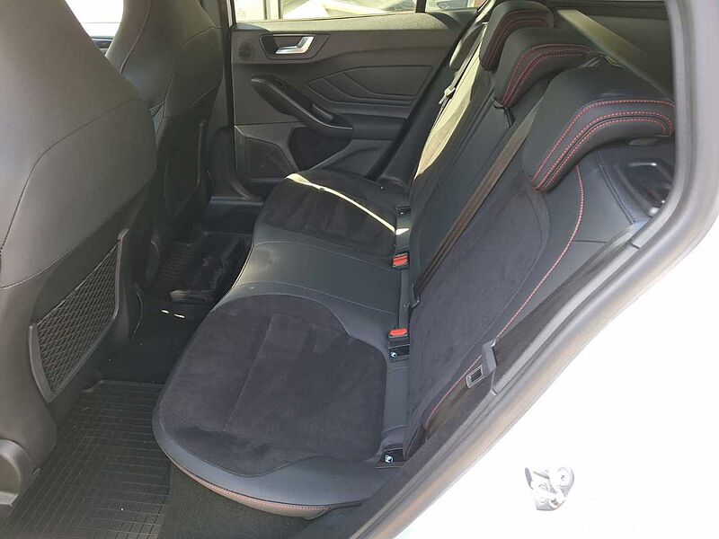 Ford Focus ST X Turnier Automatik Recaro AHK