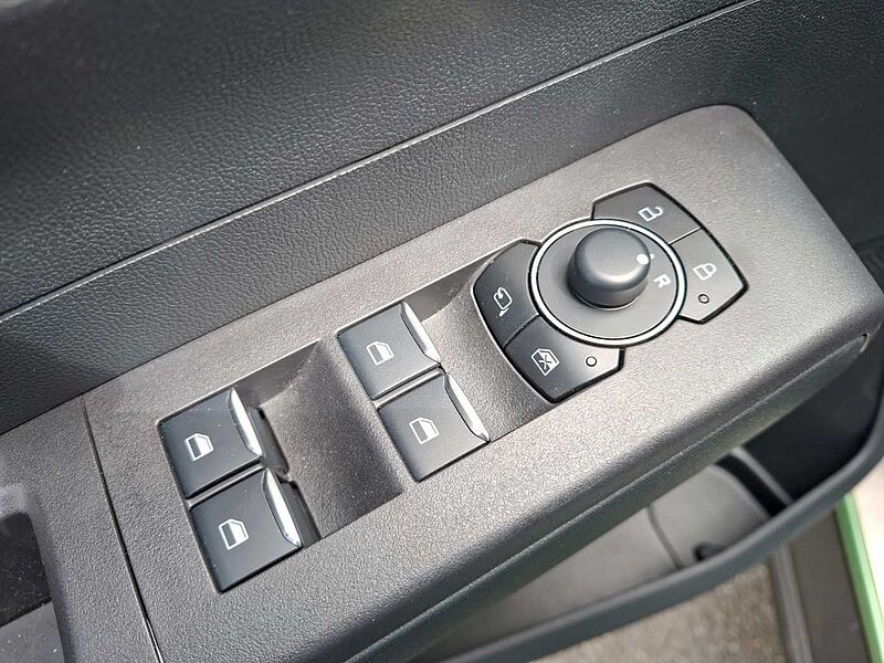 Ford Tourneo Courier Active Navi