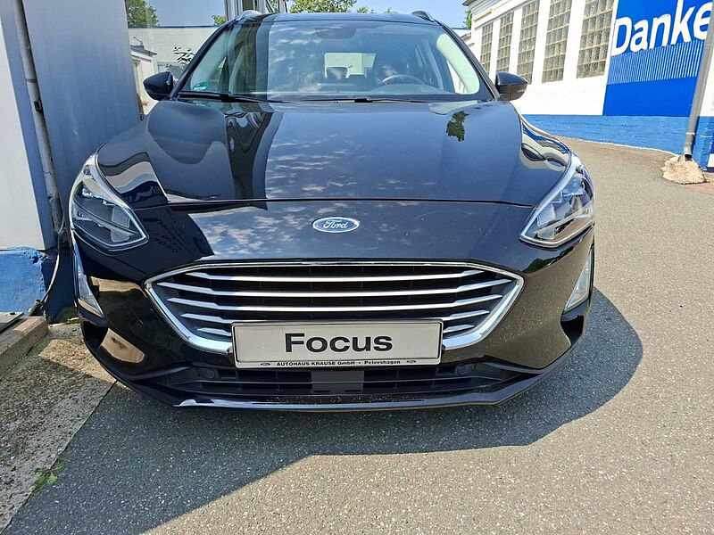 Ford Focus Cool & Connect