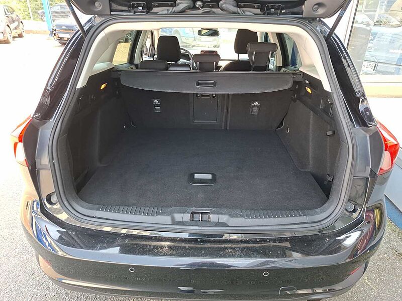 Ford Focus Cool & Connect
