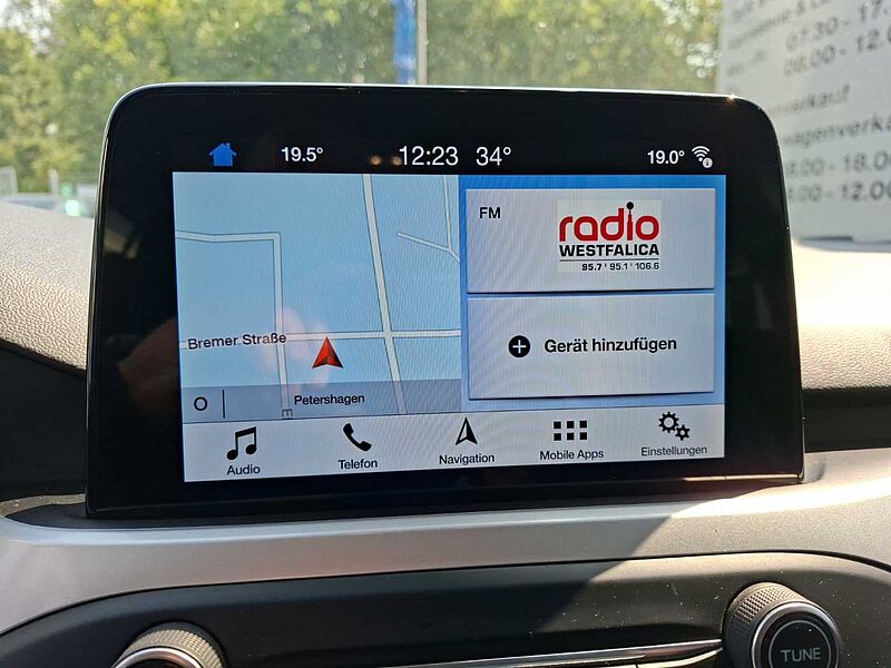 Ford Focus Cool & Connect