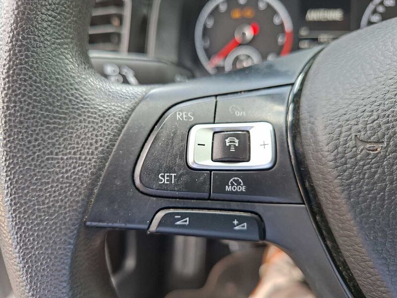 Volkswagen Polo VI 1.0 TSI Comfortline AHK RF-Cam.