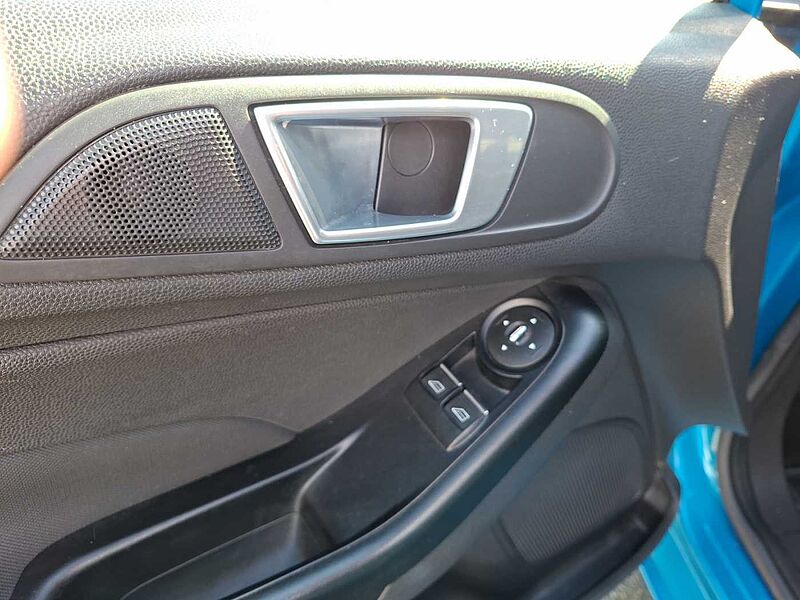 Ford Fiesta Trend 71 TKM KLima Bluetooth