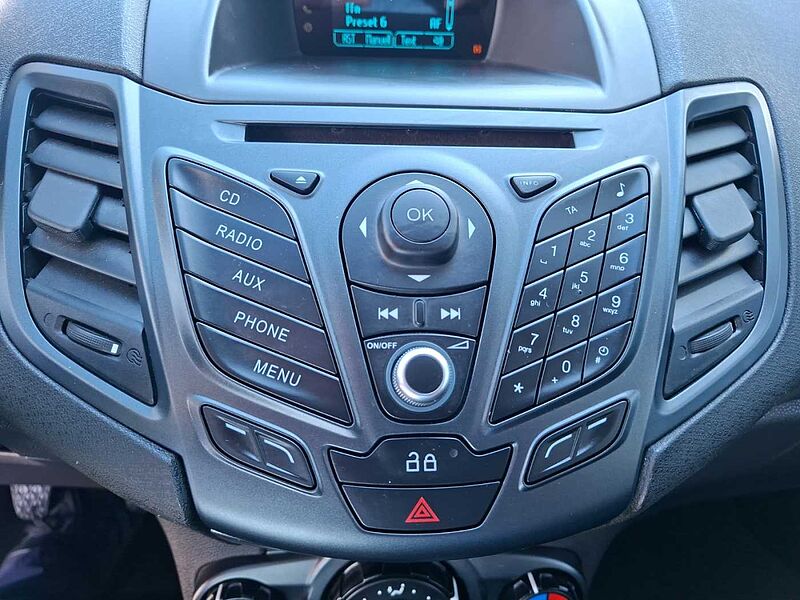 Ford Fiesta Trend 71 TKM KLima Bluetooth