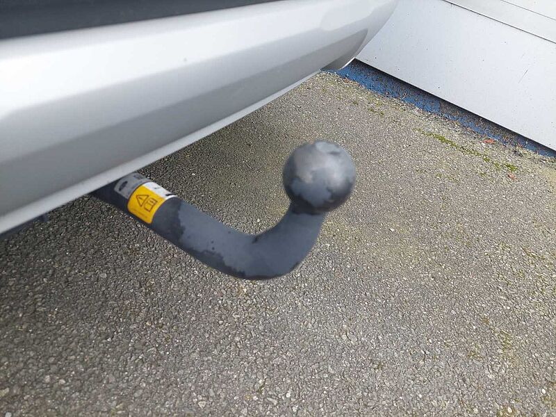 Ford Kuga 2.5 Hybrid FHEV Titanium Navi AHK