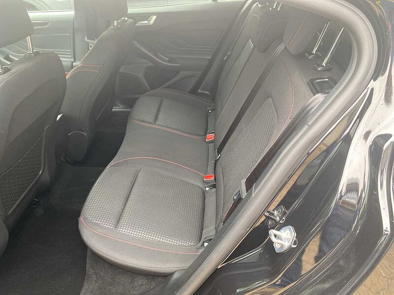 Ford Focus ST-Line Automatic Hybrid B&O