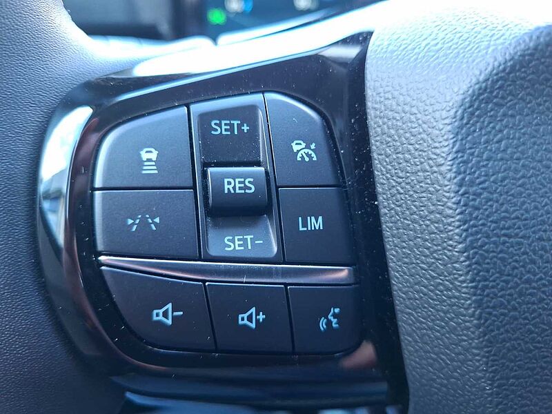 Ford Puma Gen-E Pano Winterpaket