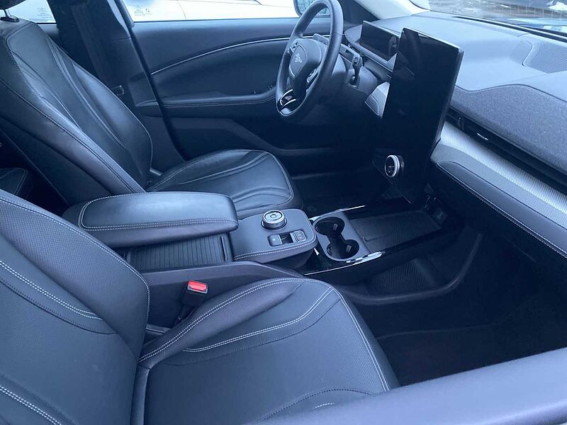 Ford Mustang MACH-E Extended Range Pano Technopak.