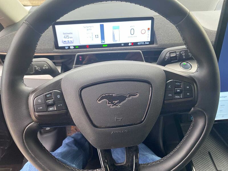 Ford Mustang MACH-E Extended Range Pano Technopak.