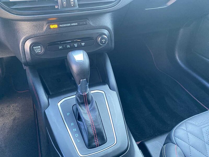 Ford Focus ST-Line X Automatic AHK