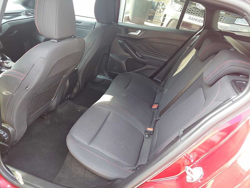 Ford Focus Turnier ST-LINE LED Navi 110kw AHK