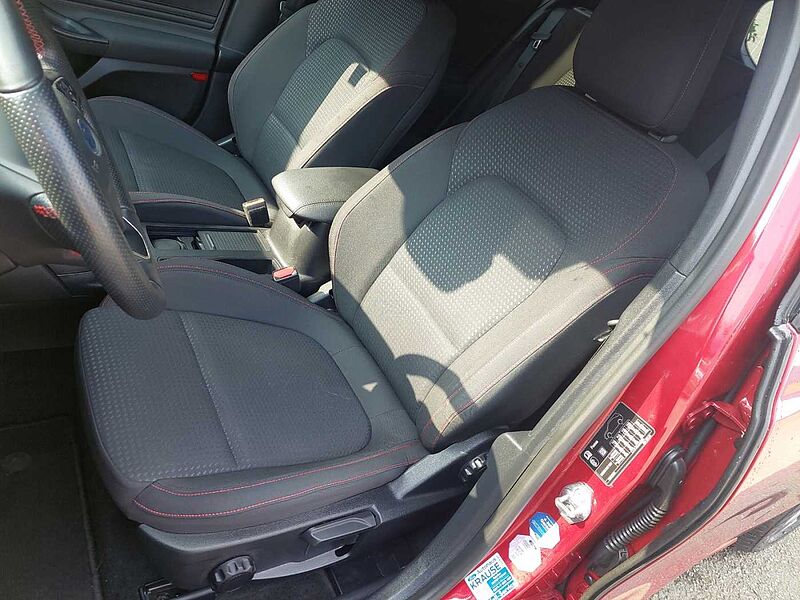 Ford Focus Turnier ST-LINE LED Navi 110kw AHK