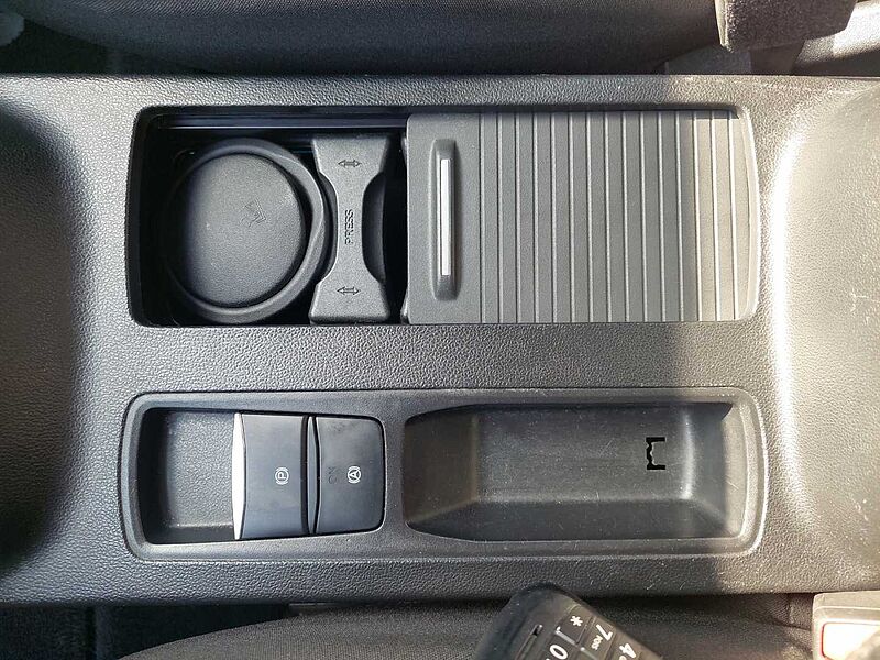 Ford Focus Turnier ST-LINE LED Navi 110kw AHK