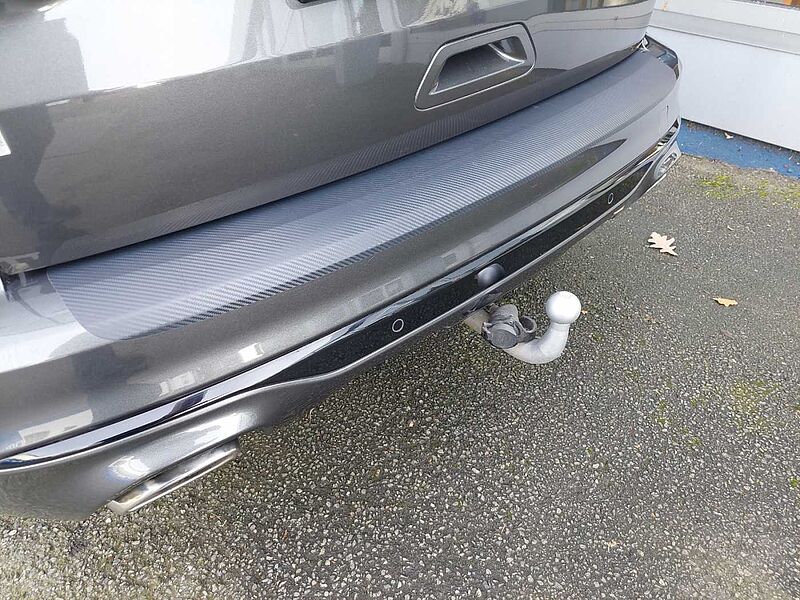 Ford Kuga PHEV ST-LINE X/Pano/AHK/20 Zoll Alu