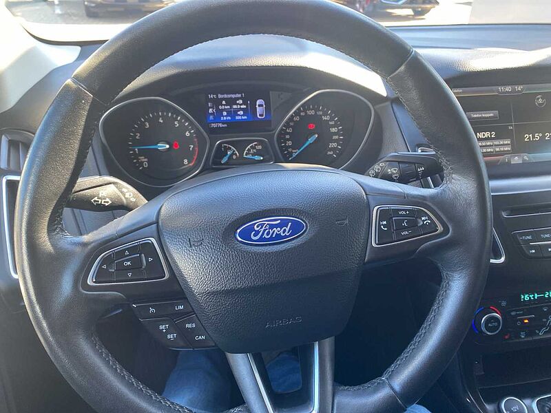 Ford Focus Titanium Navi  AHK 70TKM