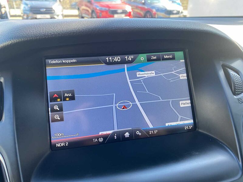 Ford Focus Titanium Navi  AHK 70TKM