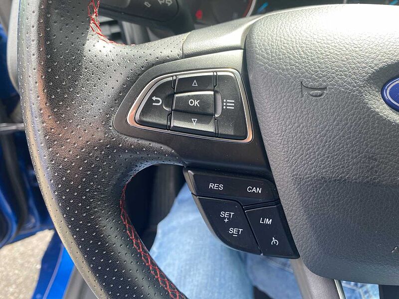 Ford EcoSport ST Line 36TKM Navi B&O WiPa