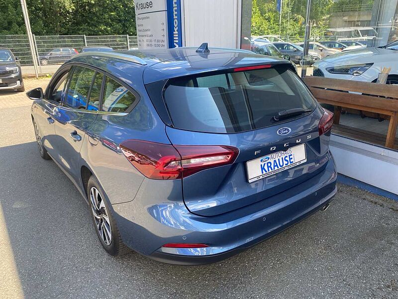 Ford Focus Titanium Hybrid Automatic 4TKM