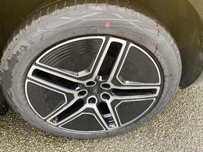 Ford Capri Premium AHK Assistenzpaket