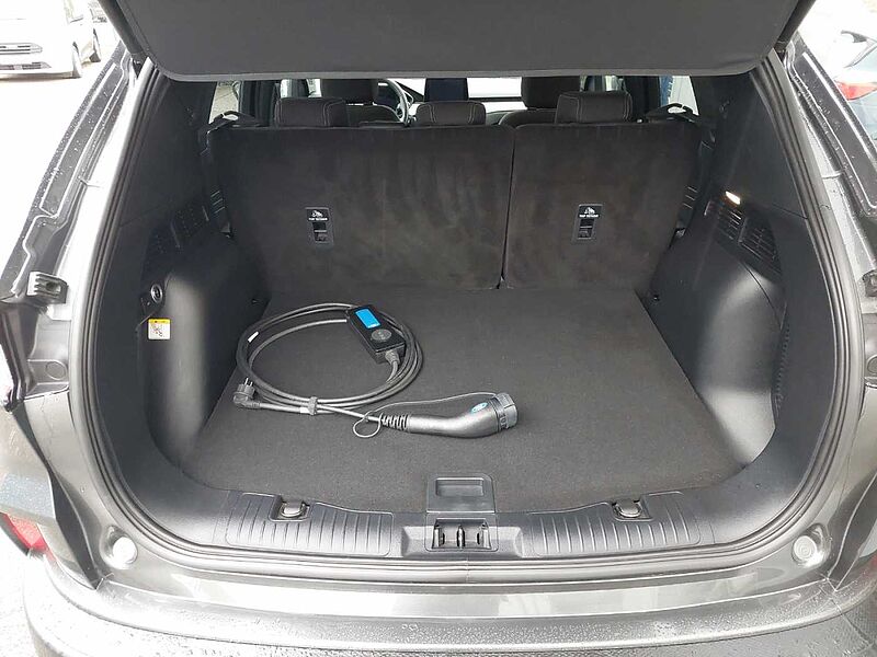 Ford Kuga Titanium PHEV AHK