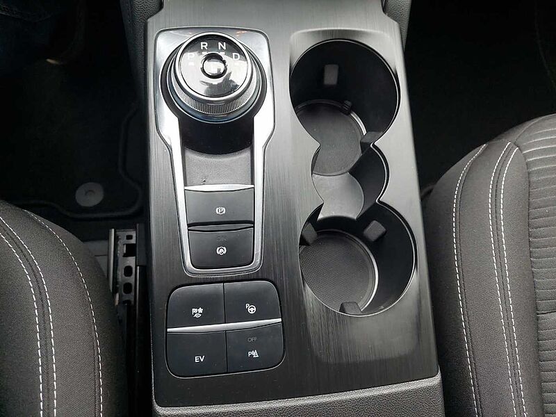 Ford Kuga Titanium PHEV AHK