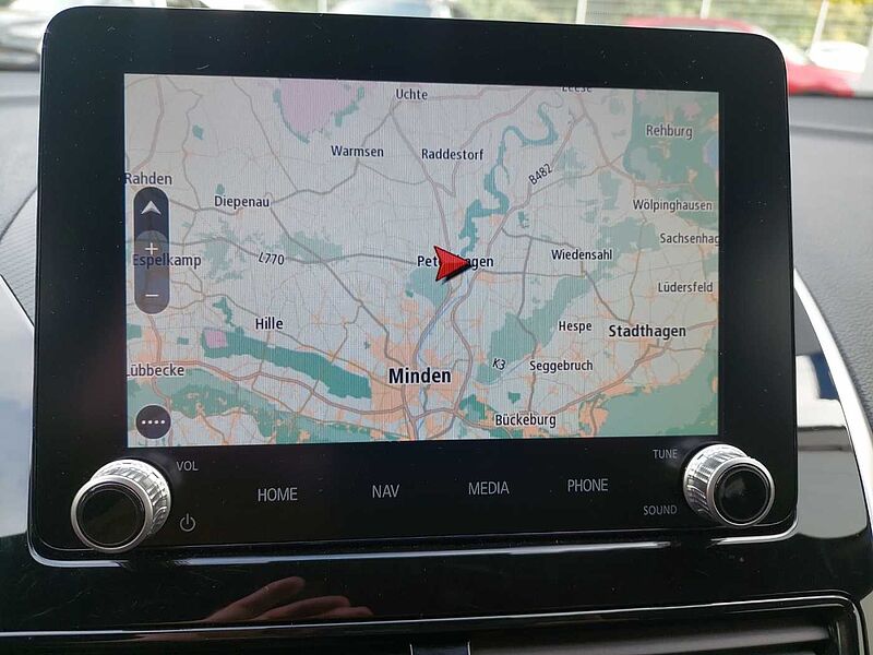 Mitsubishi Eclipse Cross Plug-in Hybrid 4x4 Plug-in Hybrid AHK 1. Hand