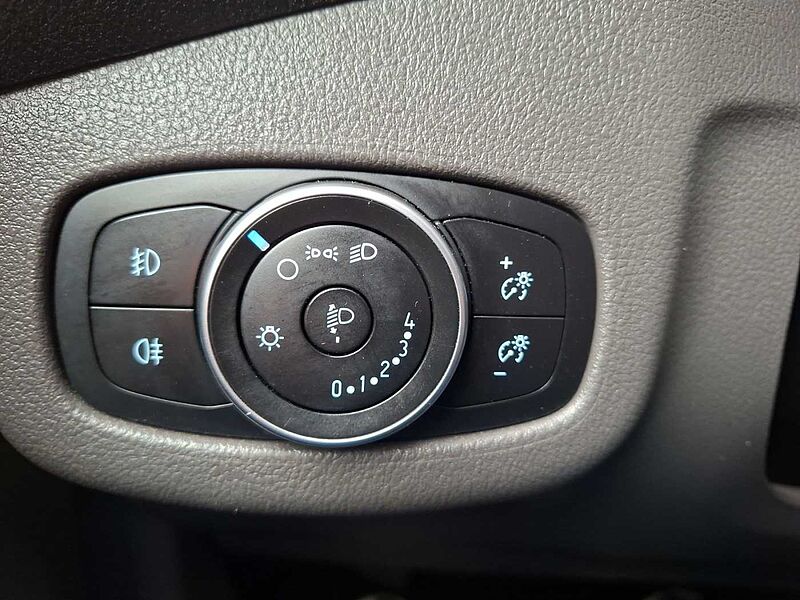 Ford Transit Connect Trend L2 Automatic AHK