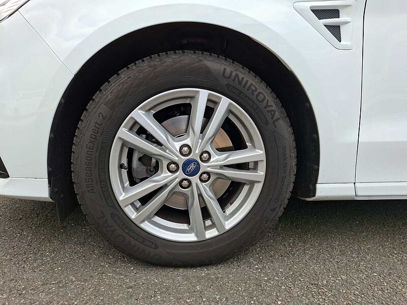 Ford S-MAX Titanium Hybrid AHK Navi WiPa 7 Sitzer