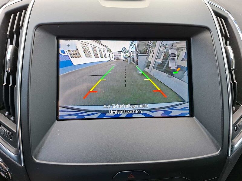 Ford S-MAX Titanium Hybrid AHK Navi WiPa 7 Sitzer
