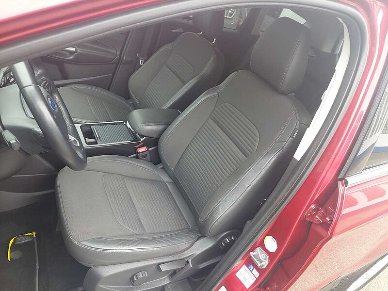 Ford Kuga 1.5 Titanium#Navi#AHK#AW Reifen 1.5 Titanium Navi AHK