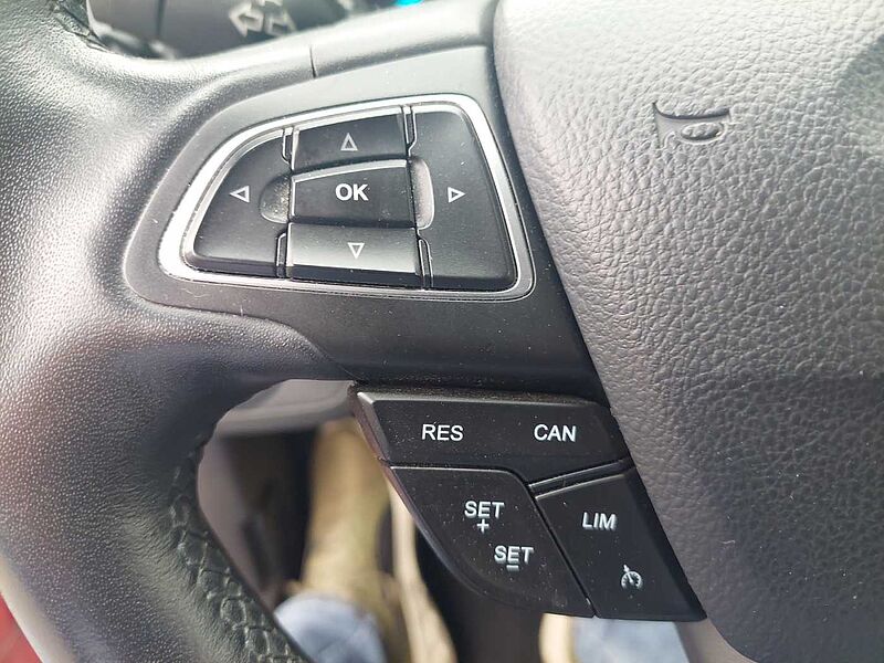 Ford Kuga 1.5 Titanium#Navi#AHK#AW Reifen 1.5 Titanium Navi AHK