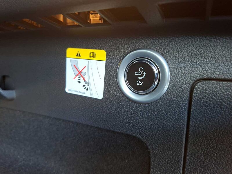 Ford Kuga ST Line AHK PaNo 1.Hand 4WD