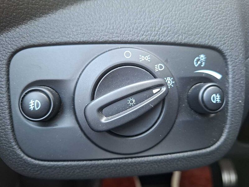 Ford Kuga ST Line AHK PaNo 1.Hand 4WD